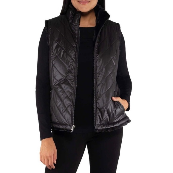 NEW Nicole Miller reversible faux fur/quilted puffer vest - Picture 3 of 7